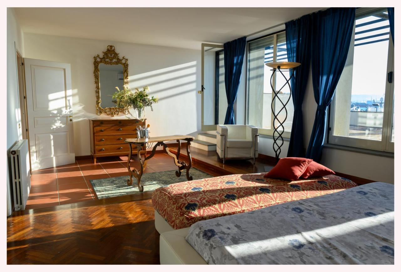 Villa Sul Molo Tra Siracusa E Catania Augusta Luaran gambar