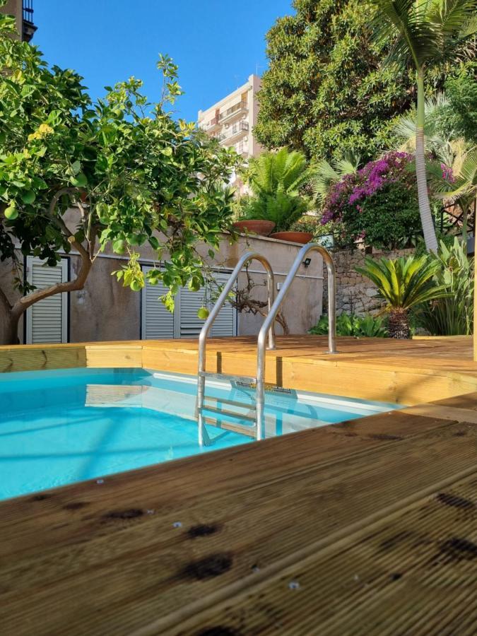 Villa Sul Molo Tra Siracusa E Catania Augusta Luaran gambar